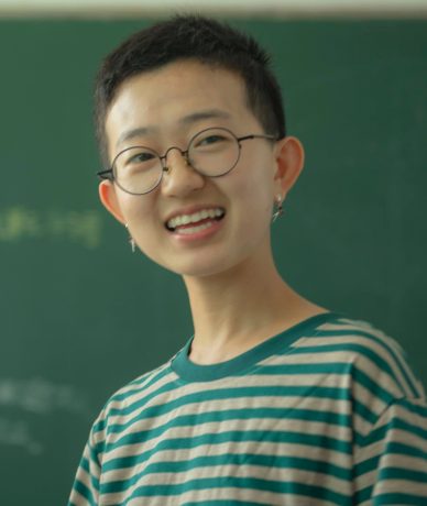 导演:马兰花