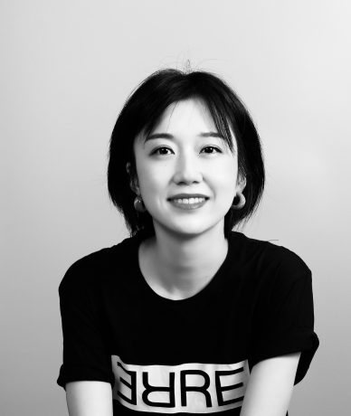 2.《拥抱》导演照片