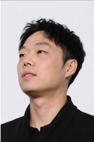 地下美人导演