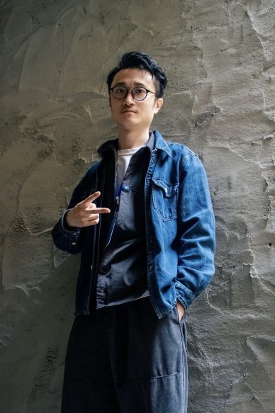呼啸而去导演