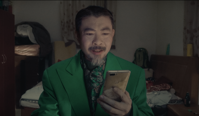 老石的维权剧照3