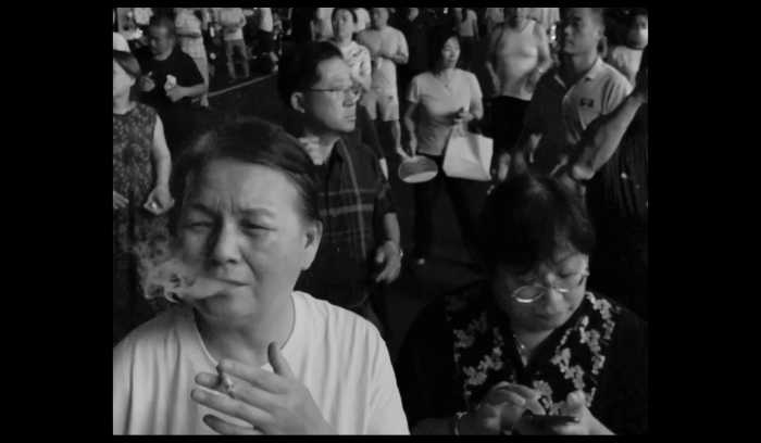 广场舞者剧照-2